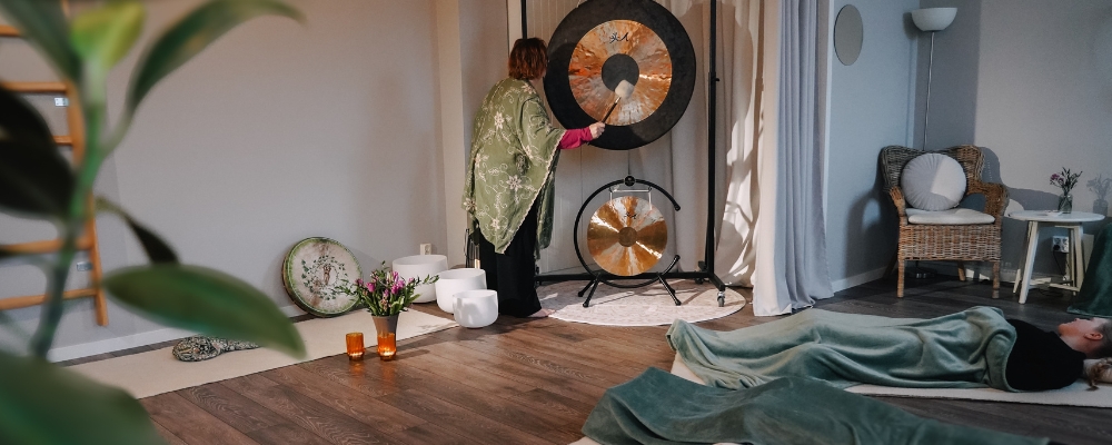 Yoga Nidra och Gongbad hos OnLife i Kallhäll